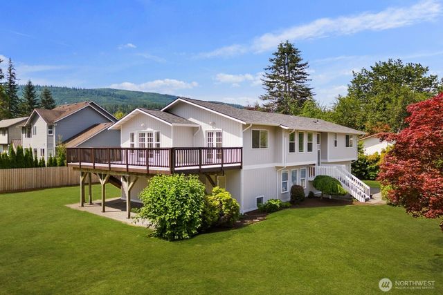 38505 SE 86th Place, Snoqualmie, WA 98065