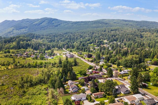 38505 SE 86th Place, Snoqualmie, WA 98065