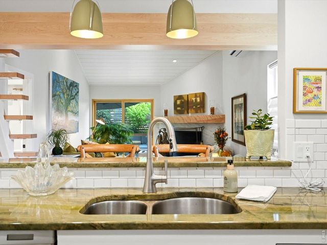 2695 Juniper Ave, Boulder, CO 80304