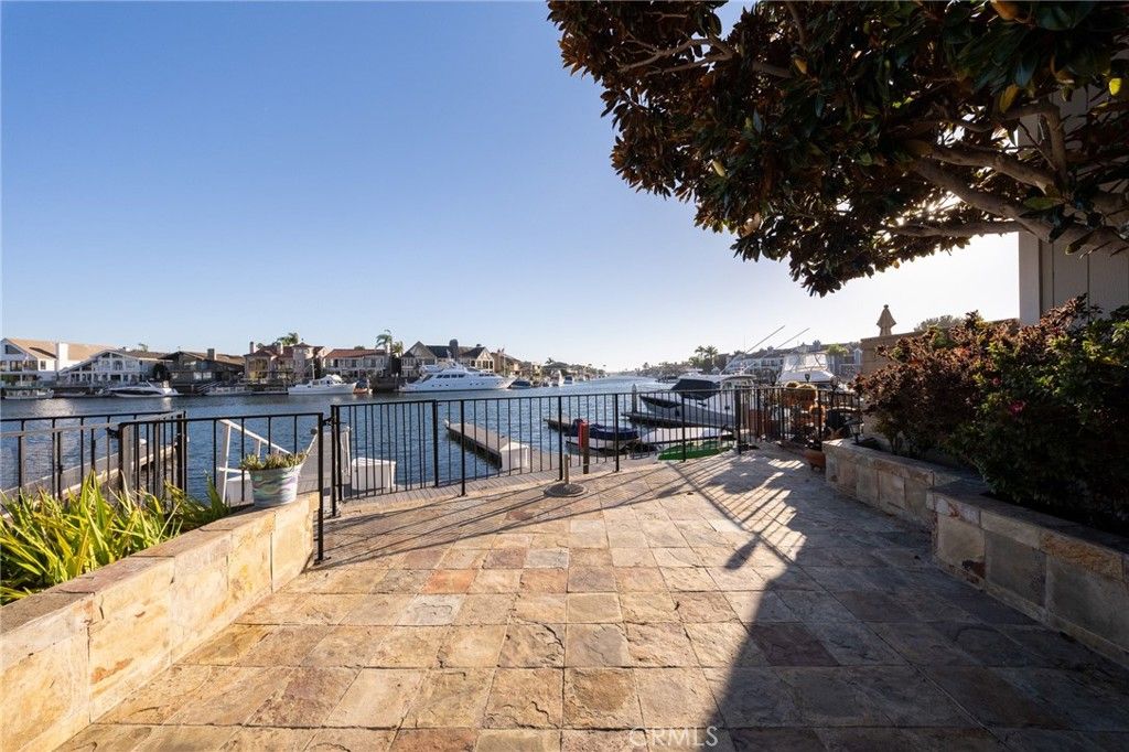 16106 Bonaire Circle, Huntington Beach, CA 92649 — photo 5