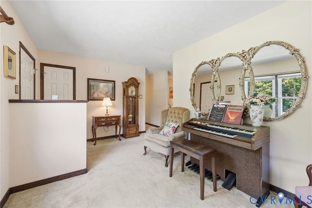 10111 Tunstall Rd, New Kent, VA 23124