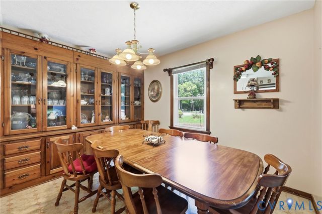 10111 Tunstall Rd, New Kent, VA 23124