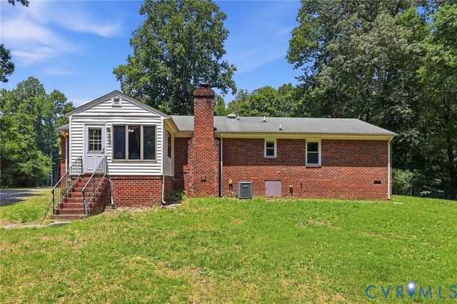10111 Tunstall Rd, New Kent, VA 23124