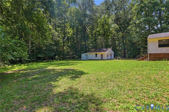 10111 Tunstall Rd, New Kent, VA 23124