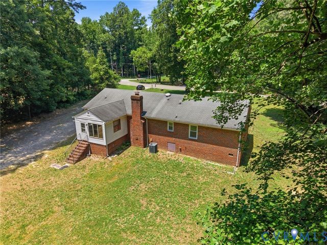 10111 Tunstall Rd, New Kent, VA 23124