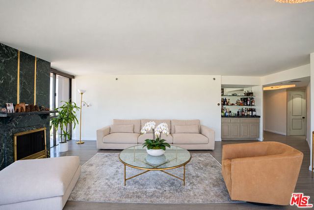 222 Monterey Road 1306, Glendale, CA 91206
