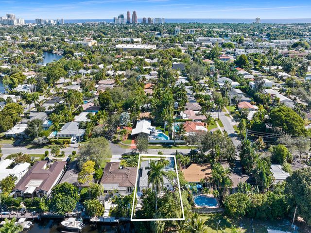 1913 N VICTORIA PARK Road, Fort Lauderdale, FL 33305