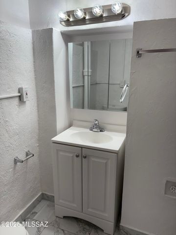 2955 N Cherry Ave Apt 2, Tucson, AZ 85719