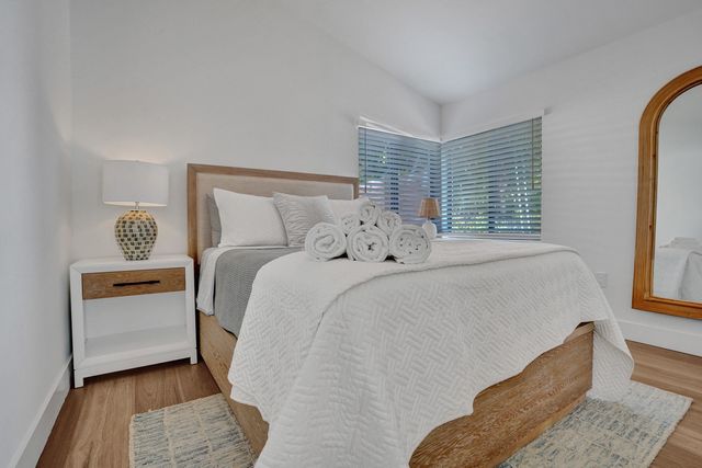 225 NE 10th Street, Delray Beach, FL 33444