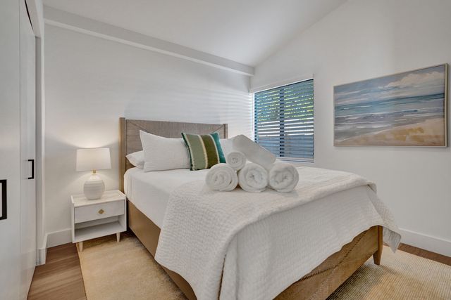 225 NE 10th Street, Delray Beach, FL 33444