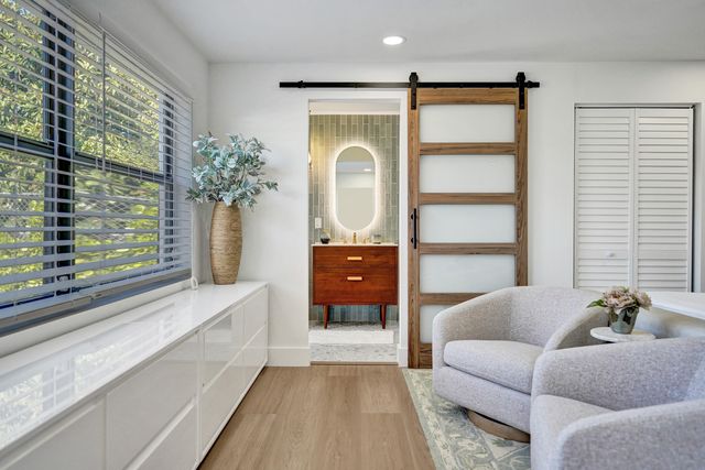 225 NE 10th Street, Delray Beach, FL 33444