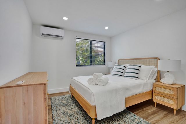 225 NE 10th Street, Delray Beach, FL 33444