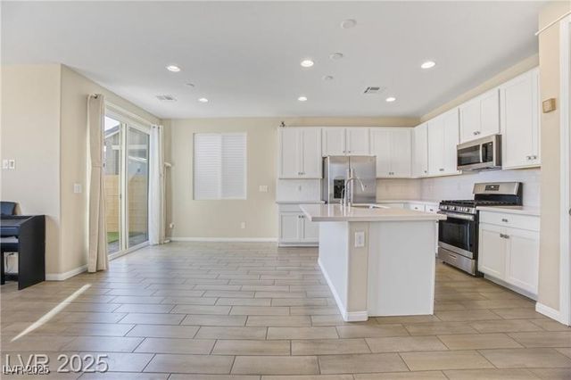 3953 Painted Lady Avenue, Las Vegas, NV 89141