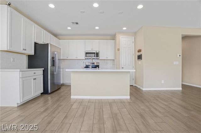 3953 Painted Lady Avenue, Las Vegas, NV 89141