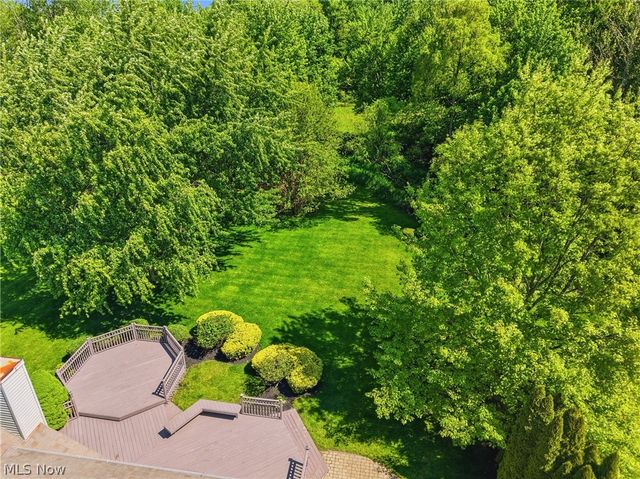 1295 Shady Lakes Drive, Kent, OH 44240