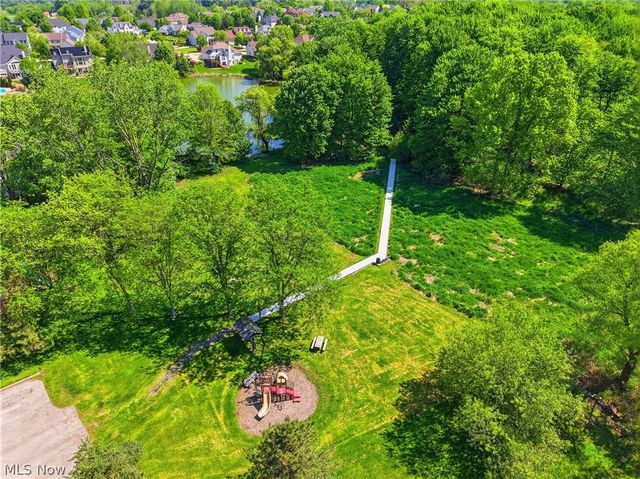1295 Shady Lakes Drive, Kent, OH 44240
