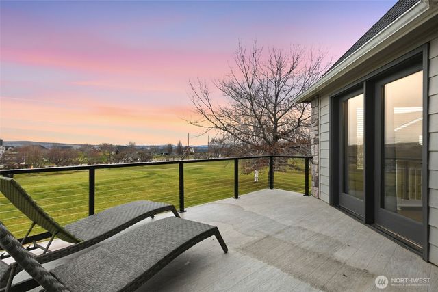 9503 Occidental Road, Yakima, WA 98903