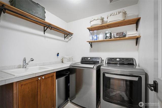 9503 Occidental Road, Yakima, WA 98903