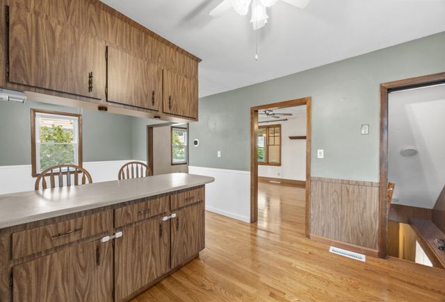 61 Edgemont Rd, Braintree, MA 02184