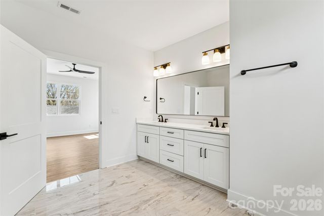 426 E 19th Street, Charlotte, NC 28206