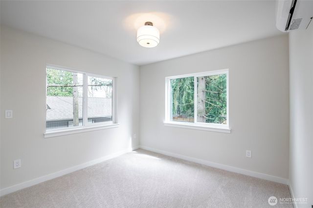 12646 NE 80th Street, Kirkland, WA 98033