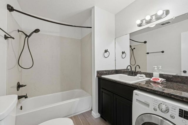 1214 Admiralty Lane, Foster City, CA 94404