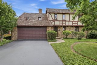 534 E Forest Avenue, Wheaton, IL 60187