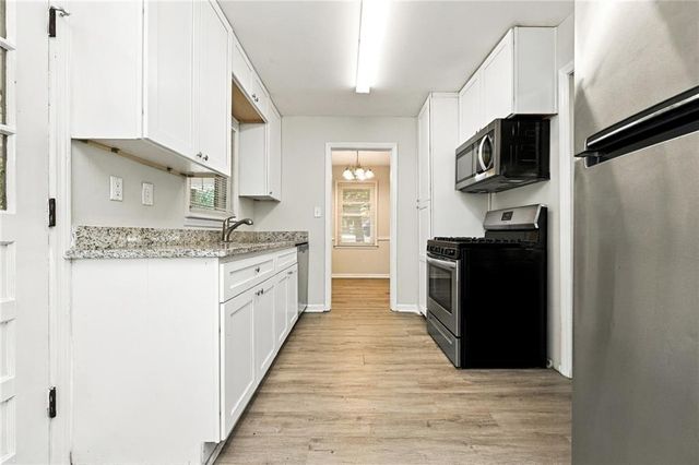 2690 Lake Harbin Road, Morrow, GA 30260