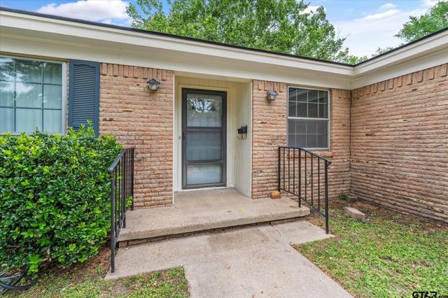 3408 Brookside Dr, Tyler, TX 75701