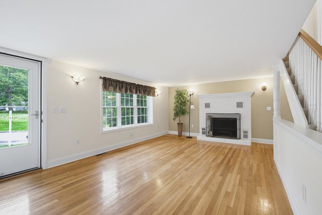 35 Pleasant Street, Newfields, NH 03856