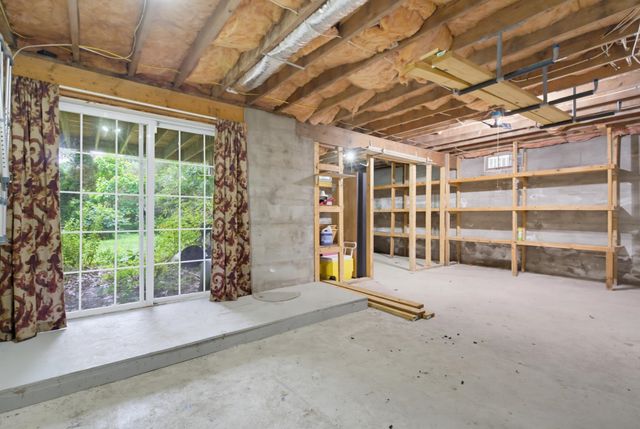 35 Pleasant Street, Newfields, NH 03856