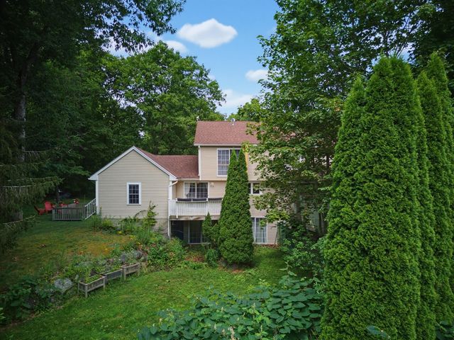 35 Pleasant Street, Newfields, NH 03856