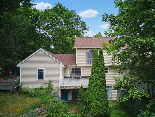 35 Pleasant Street, Newfields, NH 03856