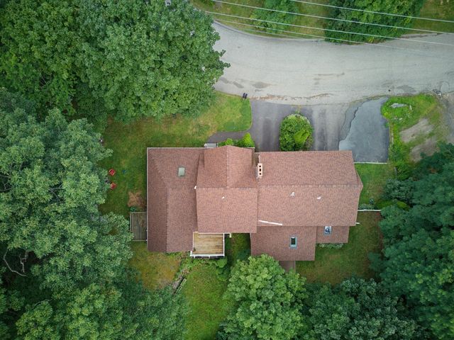 35 Pleasant Street, Newfields, NH 03856