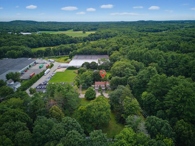 35 Pleasant Street, Newfields, NH 03856