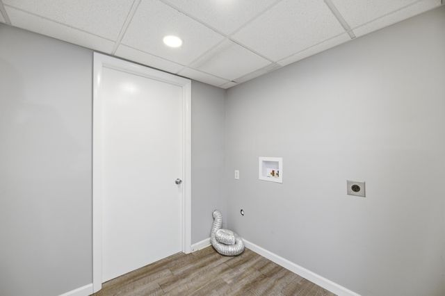 125 W Brazos Dr, Goddard, KS 67052