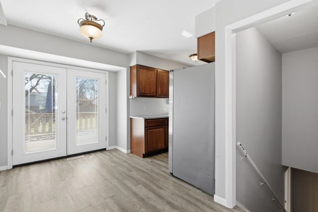 125 W Brazos Dr, Goddard, KS 67052