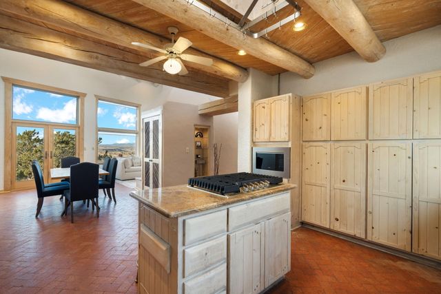 9 Calle Ponderosa, Placitas, NM 87043