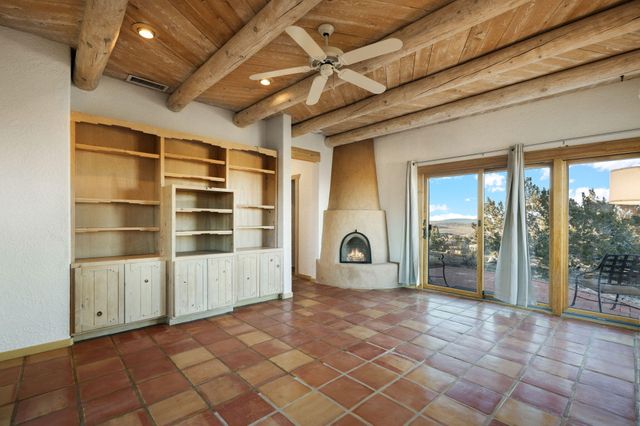 9 Calle Ponderosa, Placitas, NM 87043