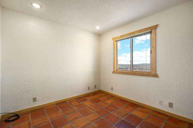 9 Calle Ponderosa, Placitas, NM 87043