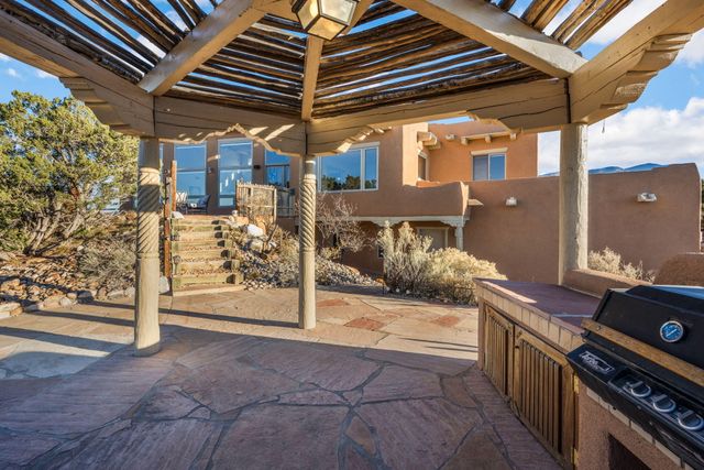 9 Calle Ponderosa, Placitas, NM 87043