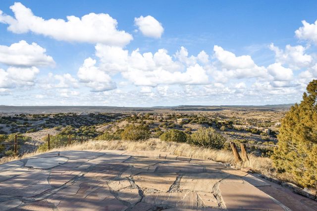 9 Calle Ponderosa, Placitas, NM 87043