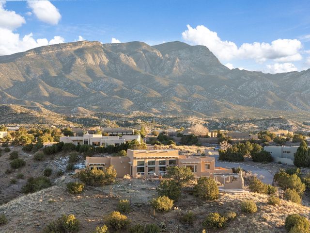 9 Calle Ponderosa, Placitas, NM 87043