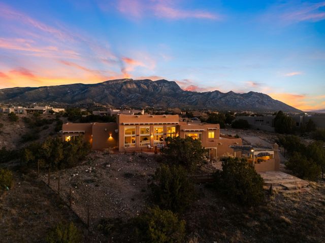 9 Calle Ponderosa, Placitas, NM 87043