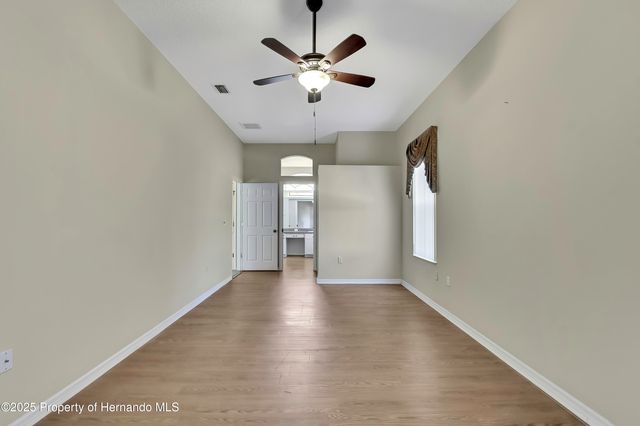 8019 Timberlake Avenue, Spring Hill, FL 34606