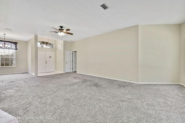 8019 Timberlake Avenue, Spring Hill, FL 34606