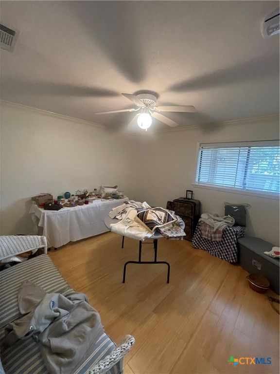 Image 18 of property listing at 403 Turtle Rock Drive, Victoria, TX 77904