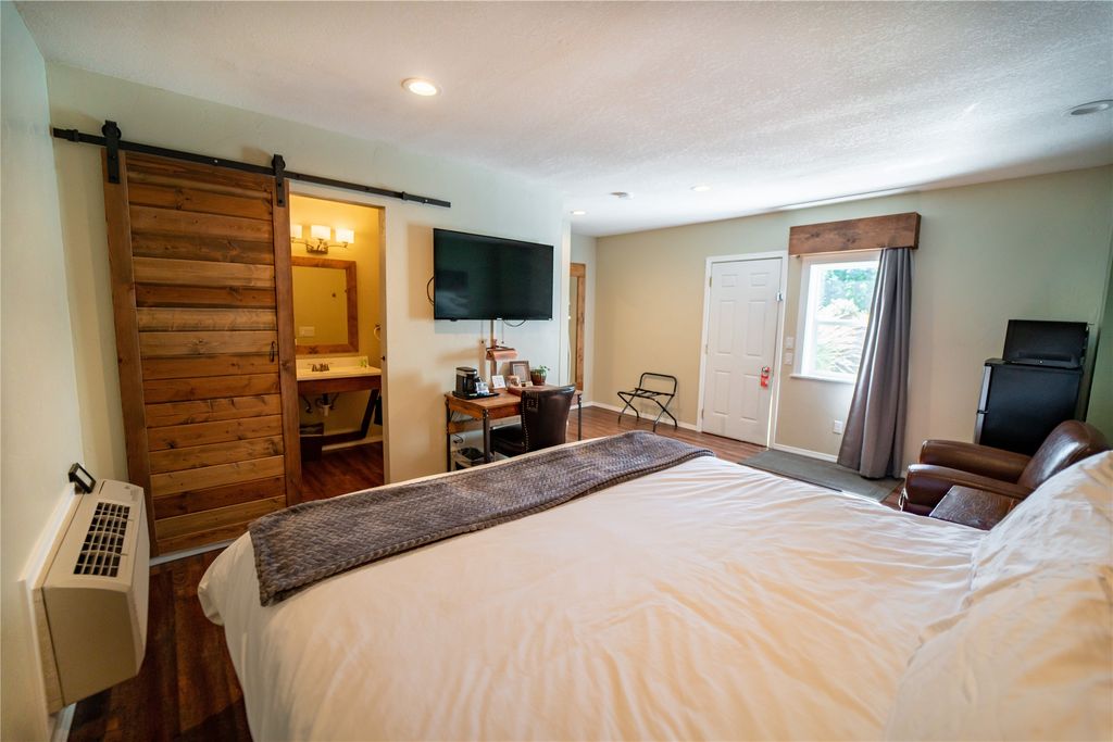 808 Mineral Avenue, Libby, MT 59923 photo 11