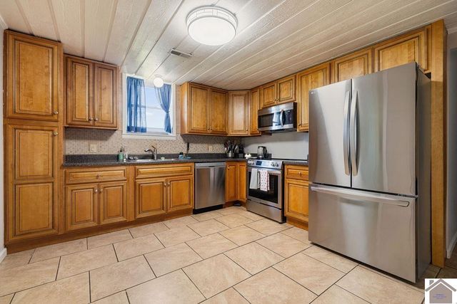 165 Higgins, Murray, KY 42071