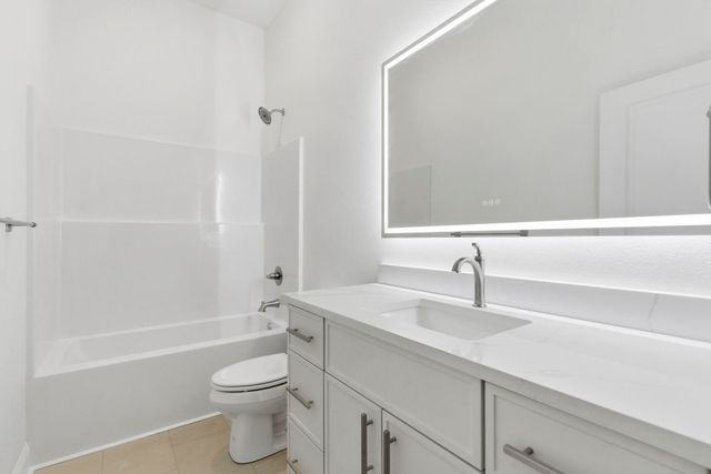 845 S Black Sands Avenue, Nixa, MO 65714